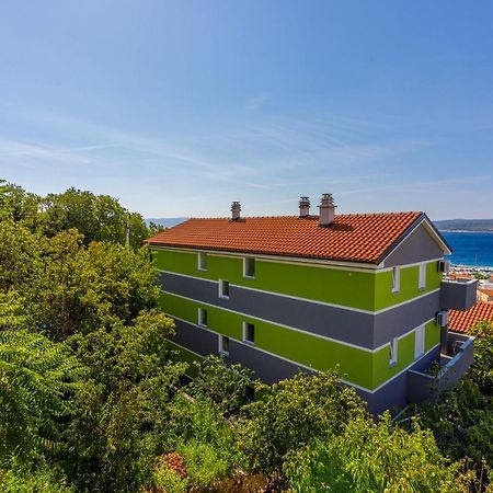 Apartments Benny Crikvenica Luaran gambar
